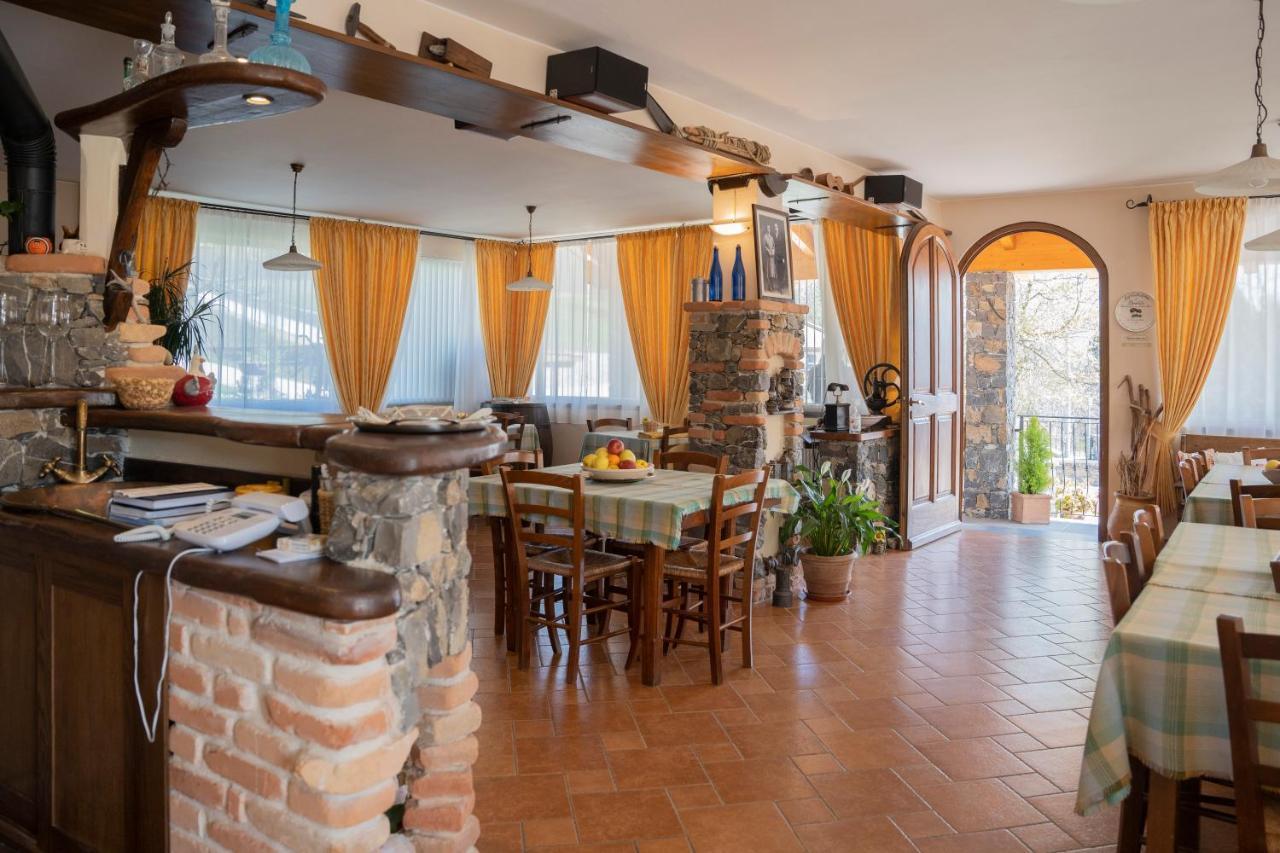 028 - Agriturismo "Il Boschetto" Con Piscina, Pace E Natura - Camera Familiare Cavizzano Exteriér fotografie