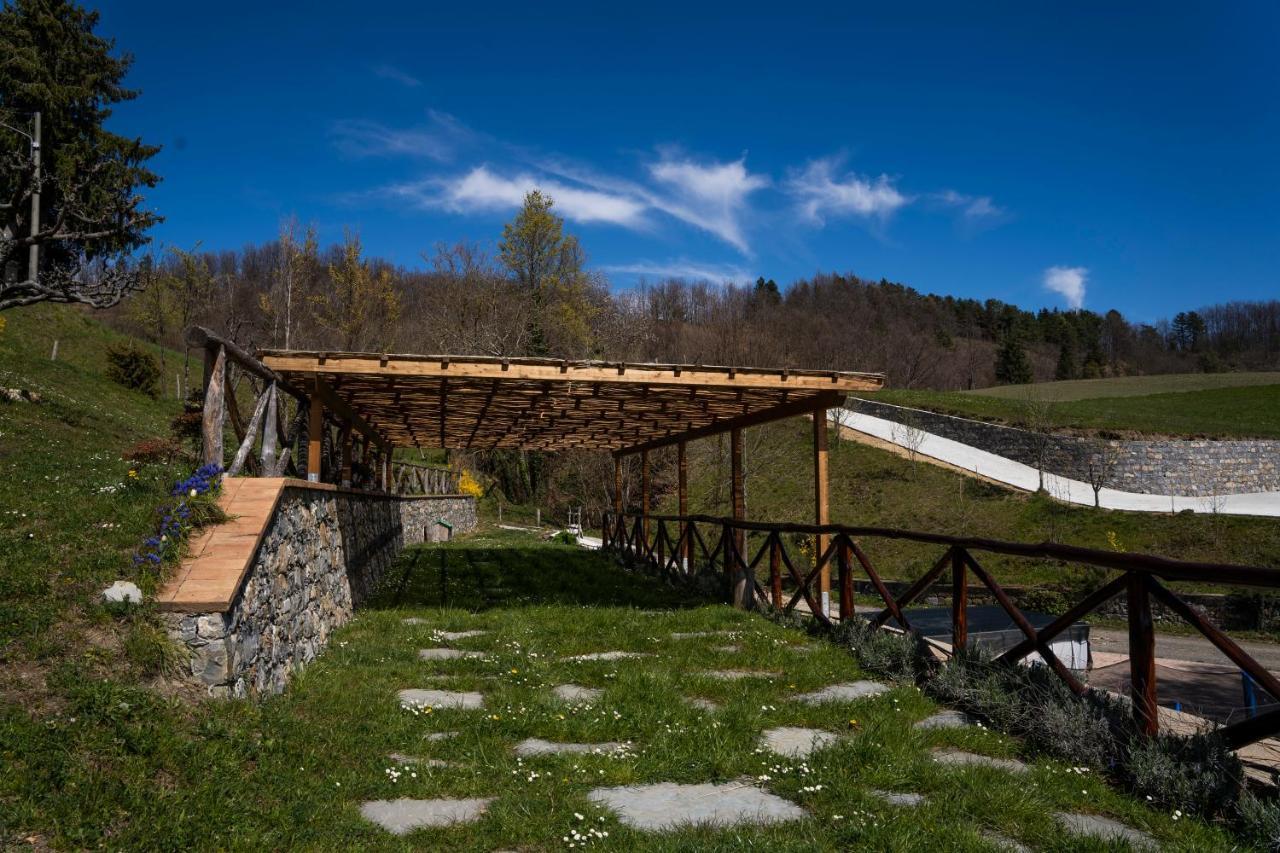 028 - Agriturismo "Il Boschetto" Con Piscina, Pace E Natura - Camera Familiare Cavizzano Exteriér fotografie