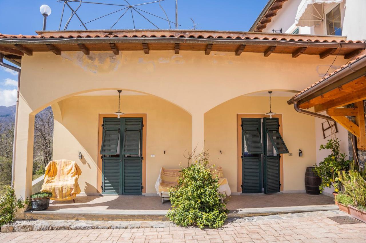 028 - Agriturismo "Il Boschetto" Con Piscina, Pace E Natura - Camera Familiare Cavizzano Exteriér fotografie