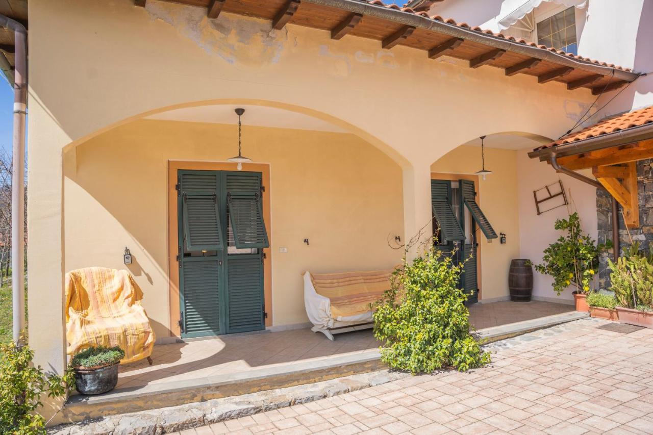 028 - Agriturismo "Il Boschetto" Con Piscina, Pace E Natura - Camera Familiare Cavizzano Exteriér fotografie